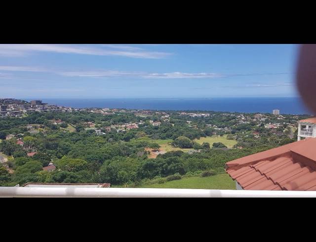 4 BEDROOM APARTMENT FOR SALE IN LA LUCIA